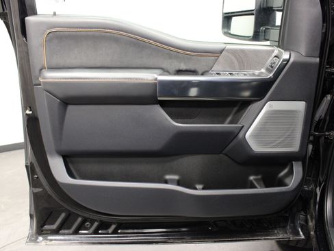Used 2024 Ford F350 Platinum w/ FX4 Off-Road Package AWD/4WD image 13