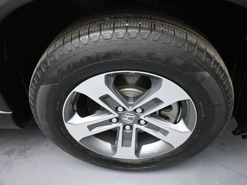 Used 2023 Honda Pilot EX-L image 13