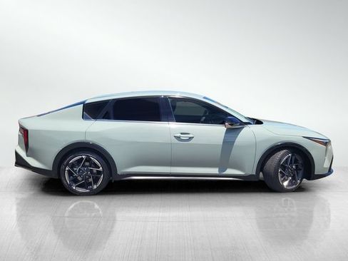 Used 2025 Kia K4 EX FWD image 3
