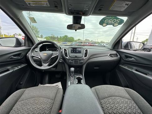 Certified 2023 Chevrolet Equinox LT FWD image 19