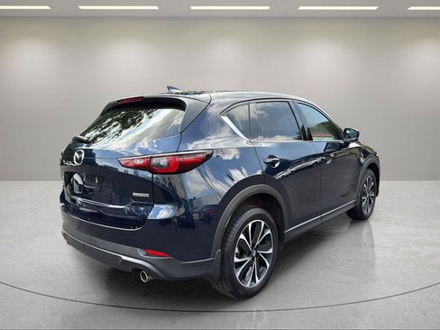 Certified 2022 MAZDA CX-5 AWD 2.5 S w/ Premium Plus Pkg image 6