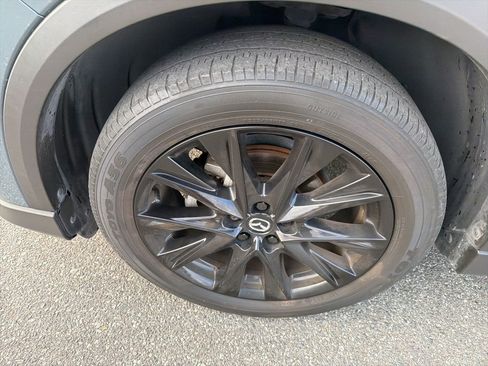 Used 2023 MAZDA CX-5 Carbon Edition image 11