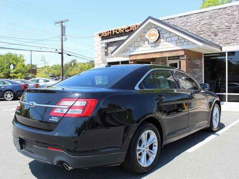 Used 2013 Ford Taurus SEL image 5