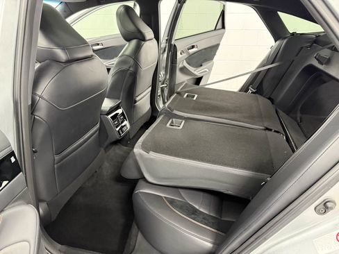 Used 2019 Toyota Avalon Touring image 14