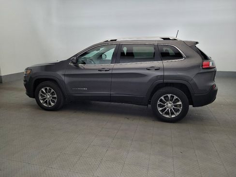 Used 2020 Jeep Cherokee Latitude Plus AWD/4WD image 3