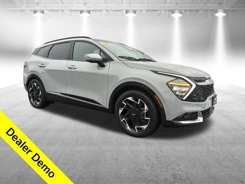 New 2025 Kia Sportage SX image 8