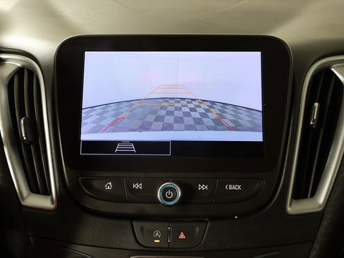 Used 2024 Chevrolet Malibu LT image 39