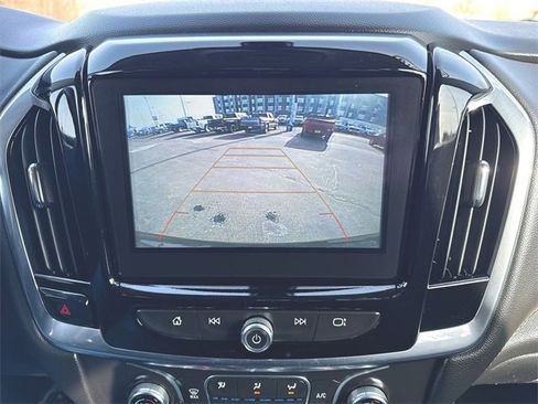 Used 2019 Chevrolet Traverse LT w/ LPO, Blackout Package image 14
