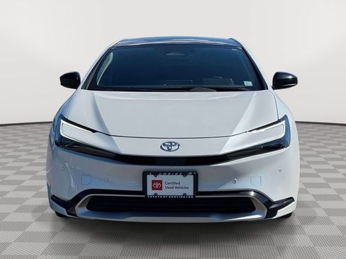 Used 2023 Toyota Prius Prime FWD image 2