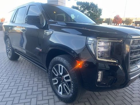 Used 2023 GMC Yukon AT4 w/ AT4 Premium Plus Package image 2