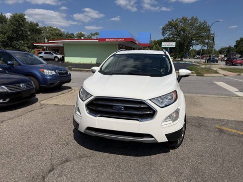 Used 2018 Ford EcoSport Titanium AWD/4WD image 4