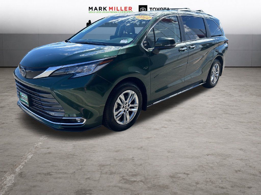 Certified 2022 Toyota Sienna Limited AWD/4WD 360° Tour