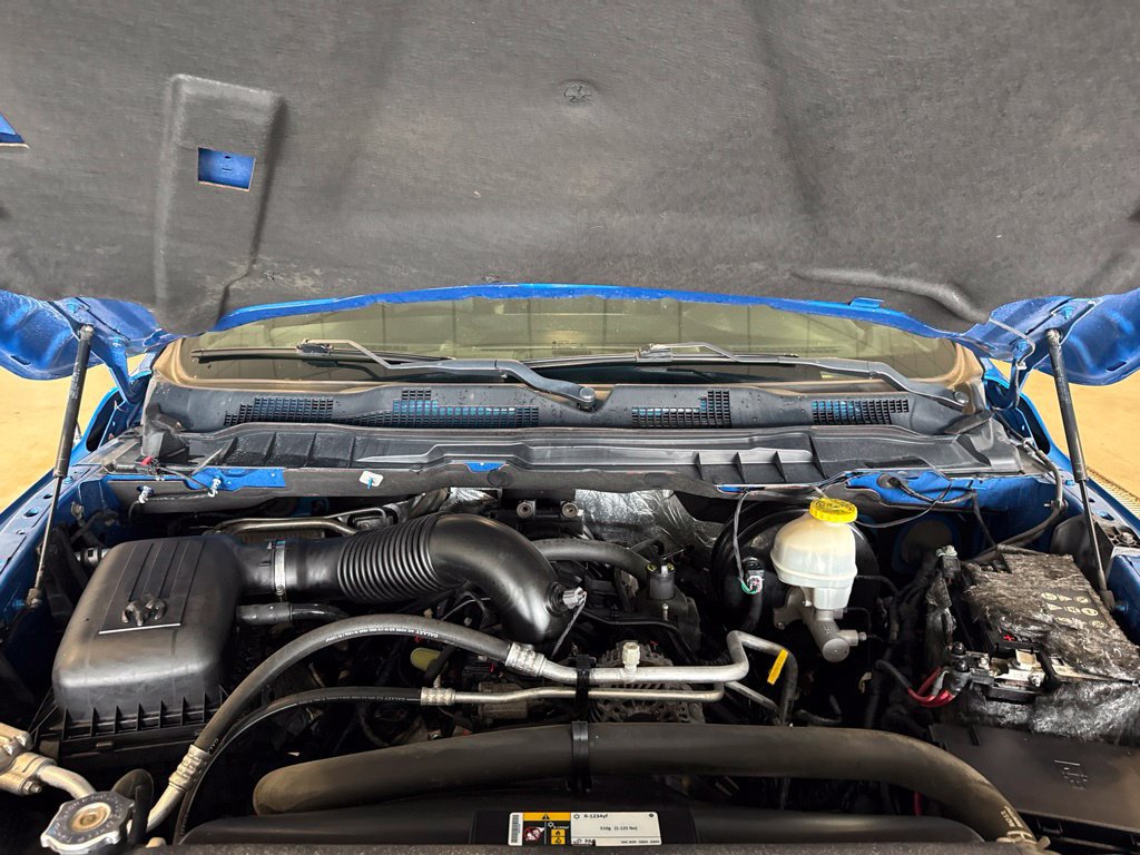 Used 2018 RAM 1500 Sport w/ Hydro Blue Sport Package AWD/4WD image 11