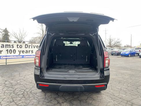 Used 2021 Chevrolet Suburban RST w/ Rear Media and Nav Package image 5