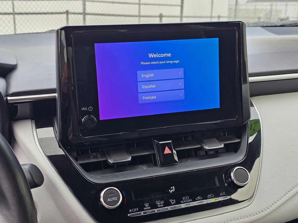 Certified 2024 Toyota Corolla SE FWD image 25