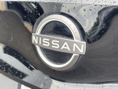 Used 2025 Nissan Leaf SV Plus FWD image 11