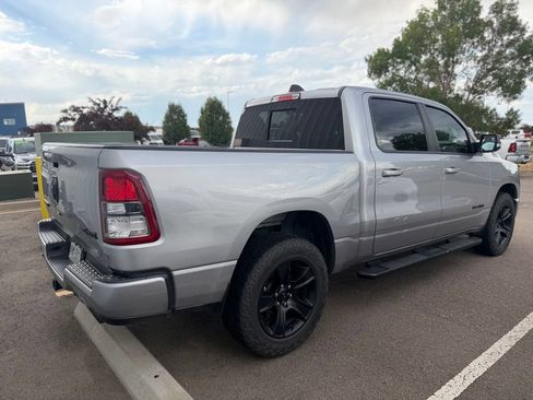 Used 2022 RAM 1500 Big Horn AWD/4WD image 3