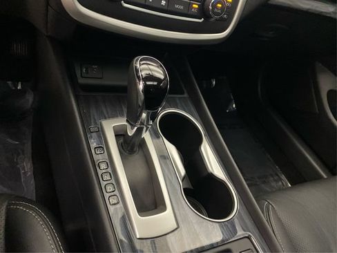 Used 2016 Nissan Altima 3.5 SL w/ 3.5 Technology Package FWD image 32