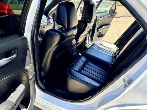 Used 2016 Chrysler 300 S w/ Light Group RWD image 34
