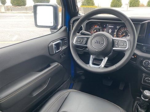 New 2026 Jeep Wrangler Sahara image 34