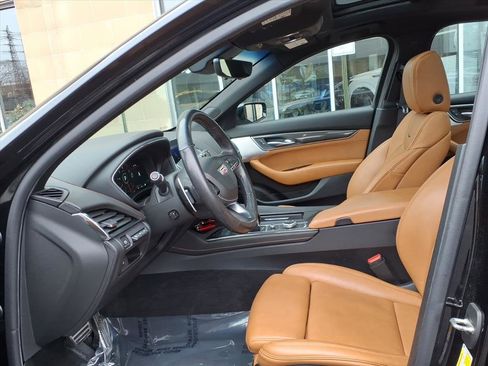 Certified 2021 Cadillac CT5 V w/ Platinum Package image 19