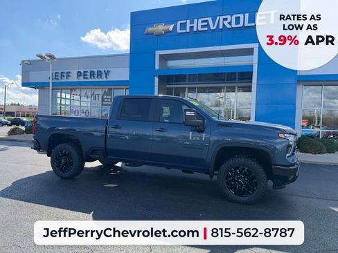 New 2026 Chevrolet Silverado 2500 LT w/ Trail Boss Package AWD/4WD image 1