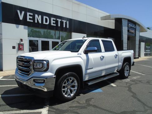 Used 2017 GMC Sierra 1500 SLT AWD/4WD image 3