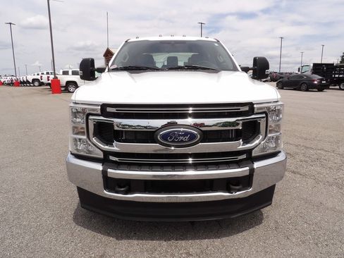 Used 2022 Ford F350 XL w/ Power Equipment Group AWD/4WD image 12