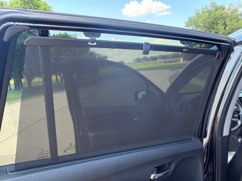 Used 2020 Honda Pilot Touring image 14