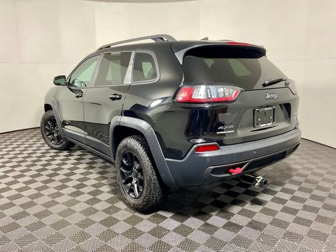 Used 2019 Jeep Cherokee Trailhawk w/ Comfort/Convenience Group image 12