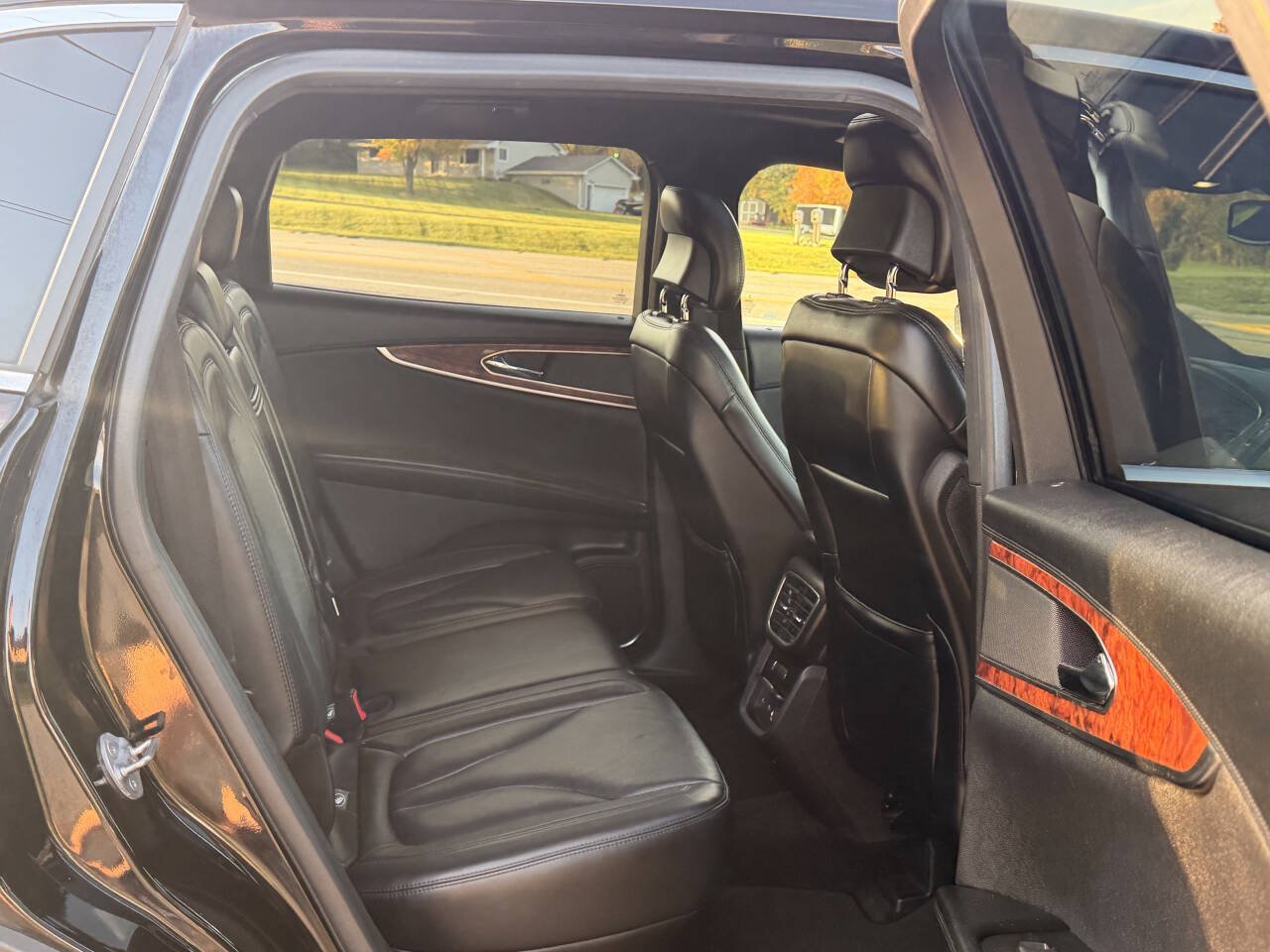 Used 2018 Lincoln MKX Reserve w/ Lincoln MKX Climate Package AWD/4WD image 27