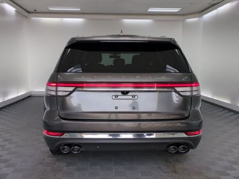 Used 2020 Lincoln Aviator Reserve AWD/4WD image 7