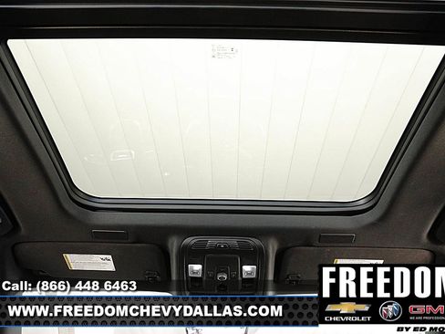 Used 2025 GMC Yukon XL Denali Ultimate AWD/4WD image 36