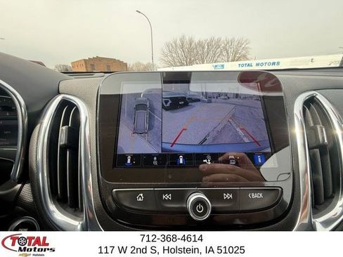 Used 2023 Chevrolet Equinox Premier image 25