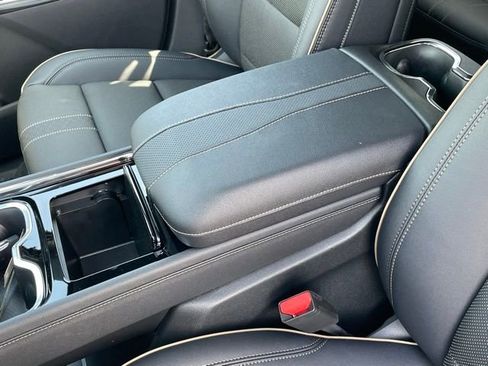 New 2026 Chevrolet Traverse High Country w/ LPO, Floor Liner Package image 30