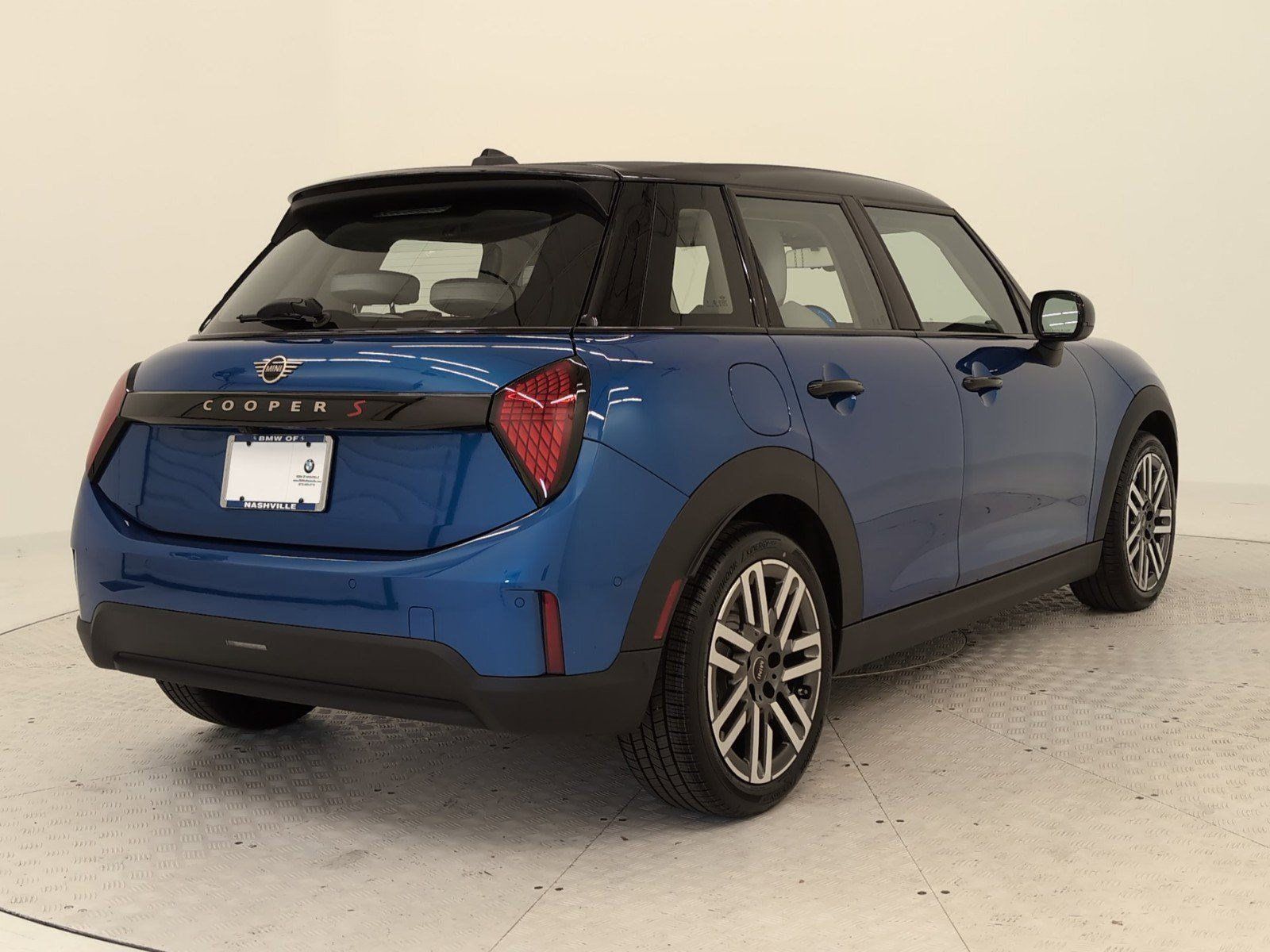 Used 2025 MINI Cooper S FWD image 8