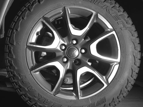 Used 2025 Jeep Compass Trailhawk AWD/4WD image 14