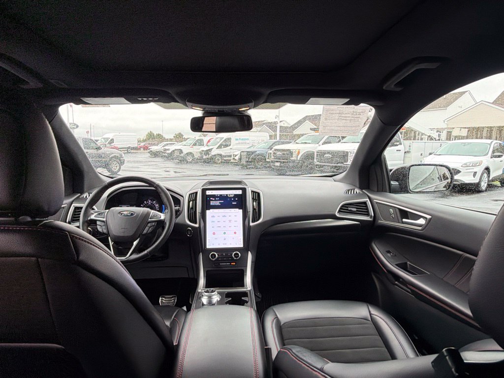 Used 2023 Ford Edge ST-Line AWD/4WD image 26