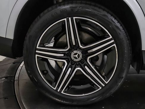 Certified 2024 Mercedes-Benz GLC 300 4MATIC image 10