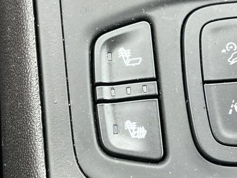 Certified 2024 GMC Terrain SLE w/ Driver Convenience Package AWD/4WD image 29