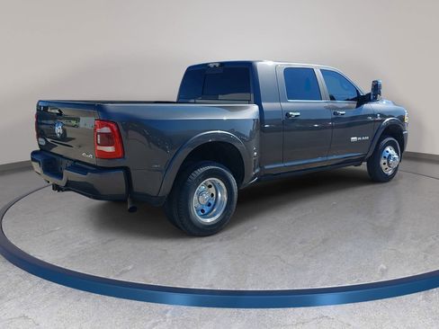 Used 2022 RAM 3500 Limited AWD/4WD image 5