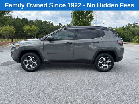 Certified 2022 Jeep Compass Trailhawk w/ Trailhawk Elite Group AWD/4WD image 4