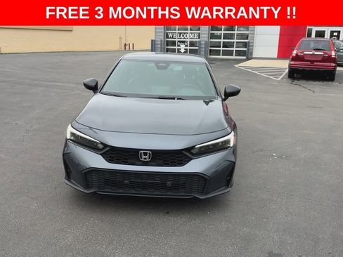 Used 2025 Honda Civic Sport image 3