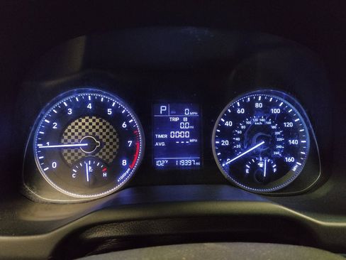 Used 2019 Hyundai Elantra SE w/ Cargo Package FWD image 23