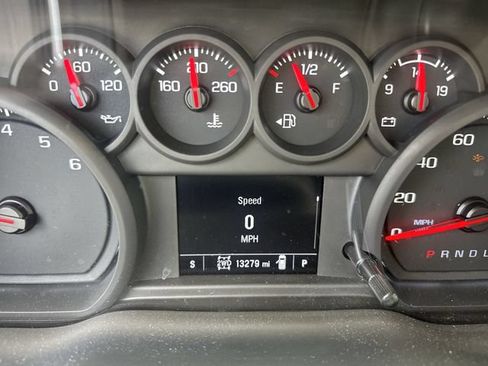 Used 2025 GMC Sierra 1500 Pro w/ Pro Value Package AWD/4WD image 12