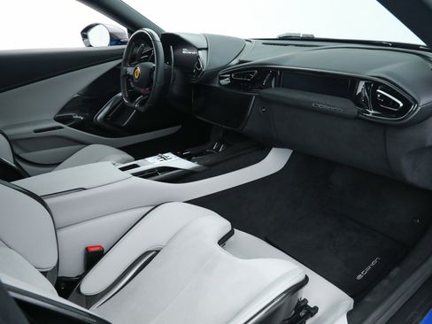 Certified 2025 Ferrari 12Cilindri image 46