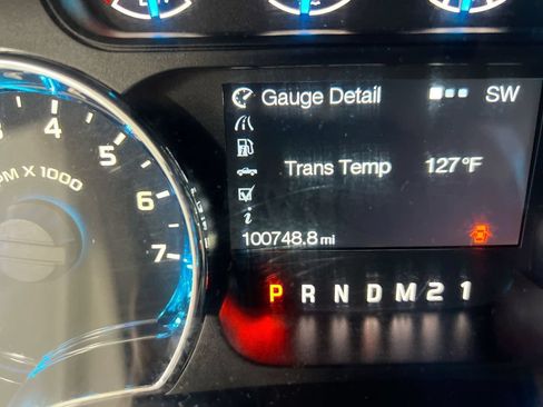 Used 2013 Ford F150 XLT w/ Mid Equipment Group RWD image 13