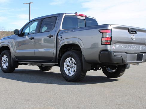 New 2026 Nissan Frontier S w/ Tow Package image 5