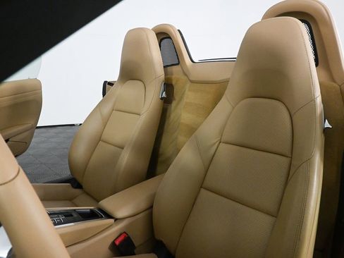 Used 2013 Porsche Boxster RWD image 5