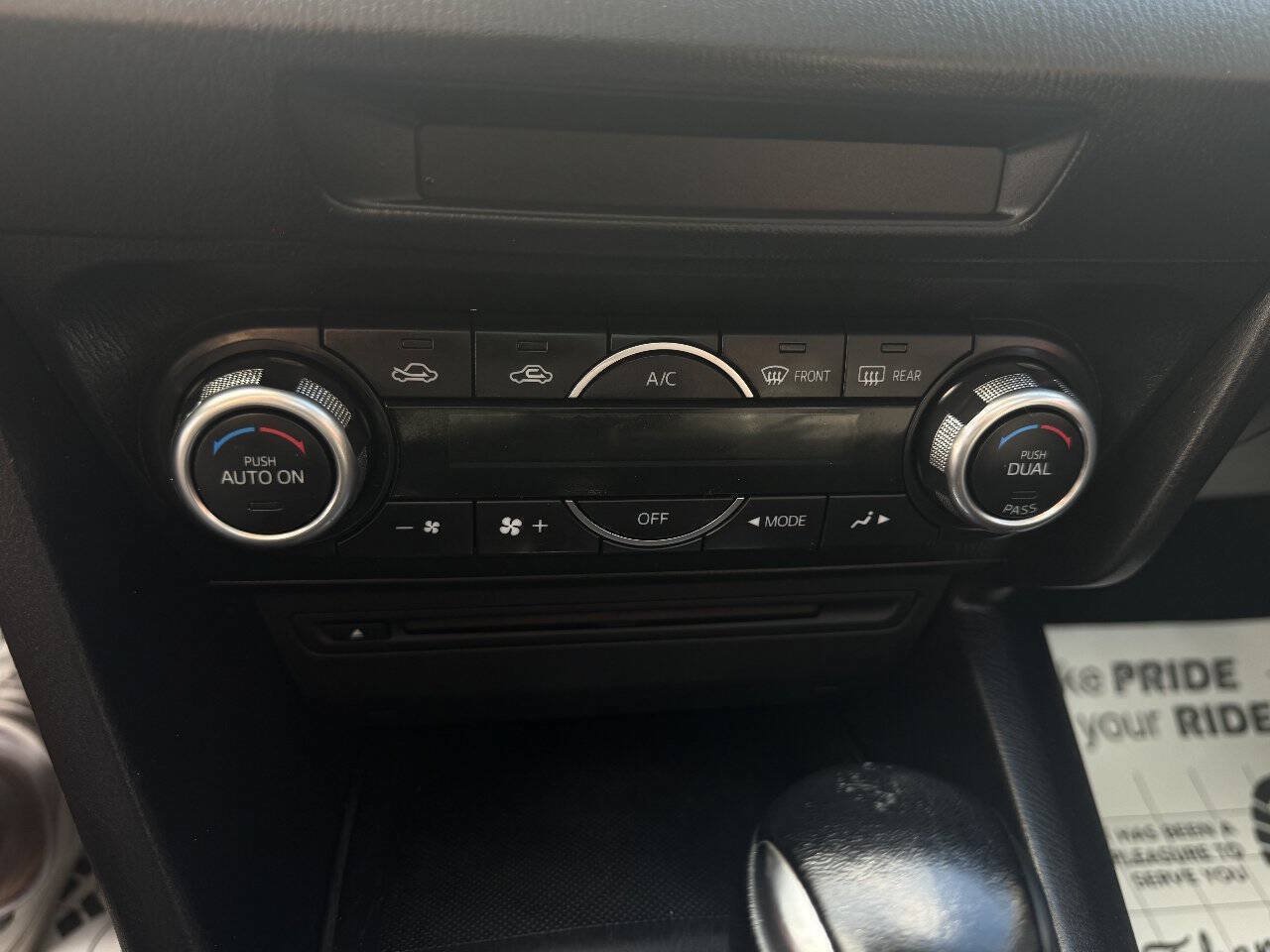 Used 2015 MAZDA MAZDA3 i Touring w/ Technology Package FWD image 23